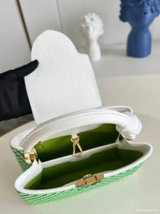Affordable LOUIS VUITTON BB CAPUCINES 0608